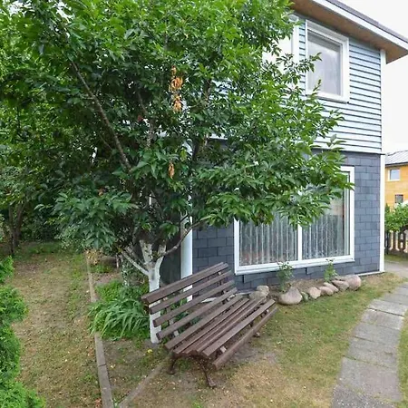 Perfectly Located Summerhouse